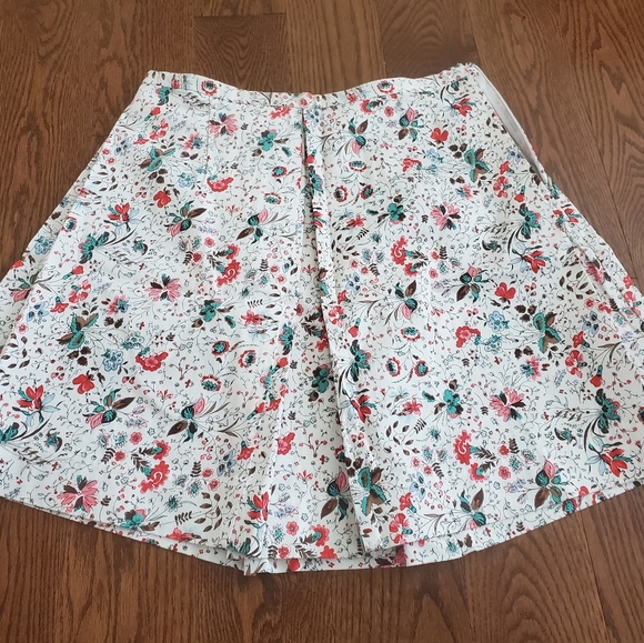 Gap Floral white Skirt - Picture 1 of 4